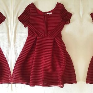 Red Semi-Pleated Short Sleeved Dress